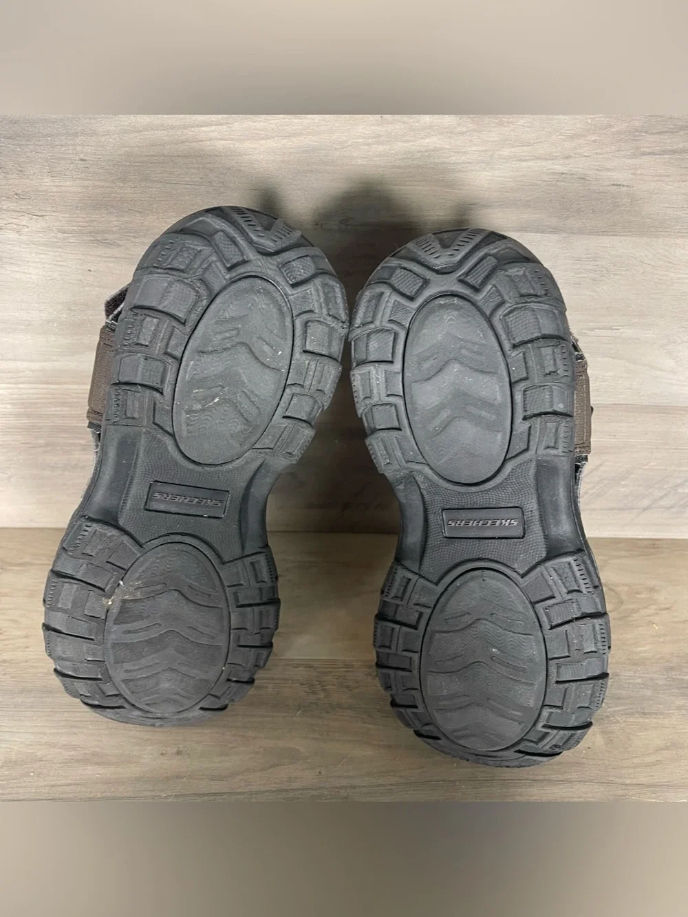 Skechers Garven Louden Sandals Mens 9 Brown Comfort Fishing Hiking Memory Foam